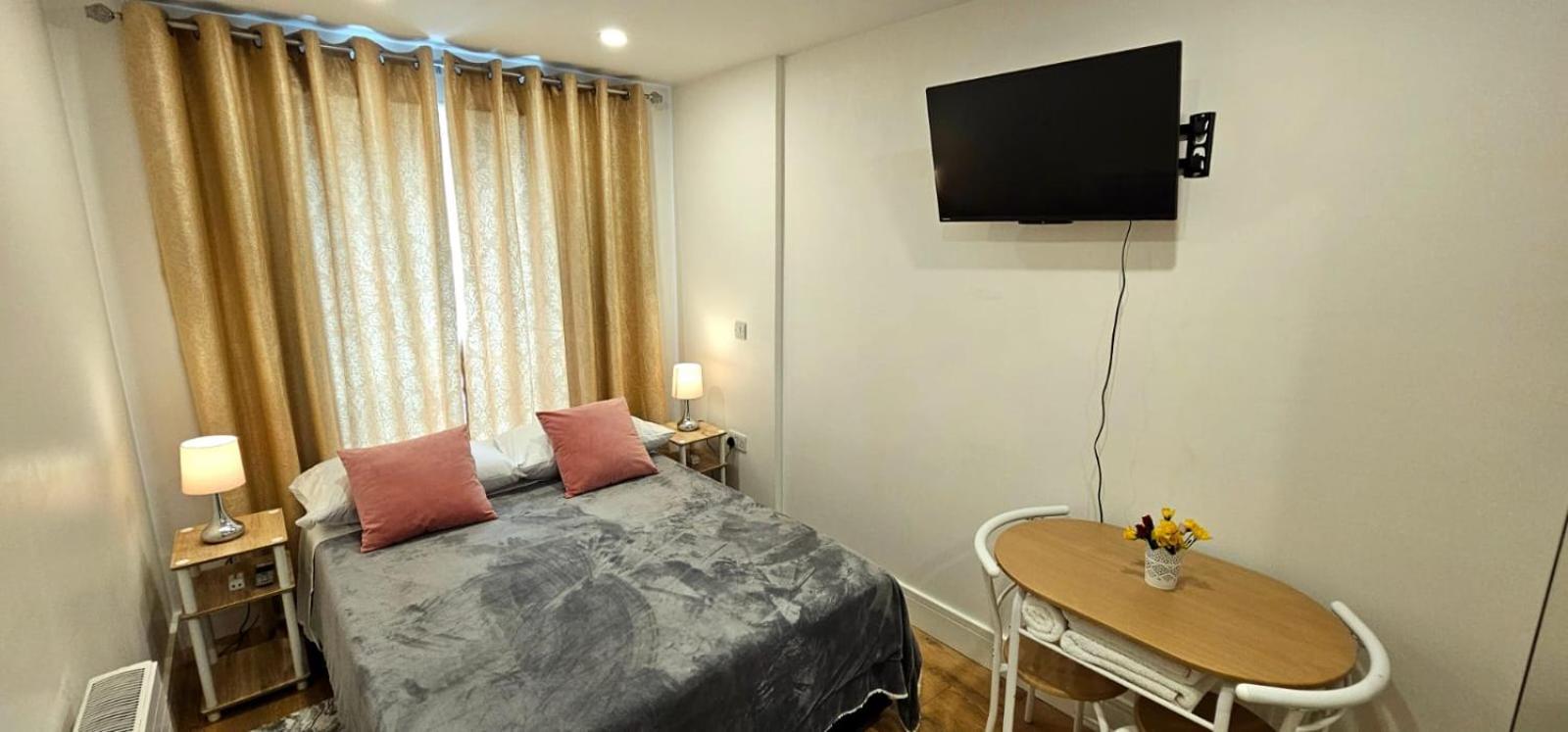 Claire Double Room London Eksteriør billede