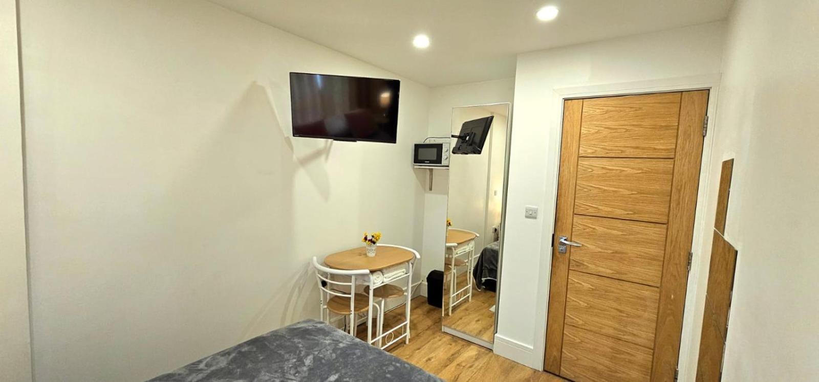 Claire Double Room London Eksteriør billede